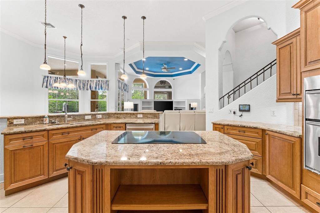 For Sale: $1,100,000 (4 beds, 5 baths, 3810 Square Feet)