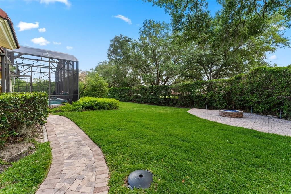 For Sale: $1,100,000 (4 beds, 5 baths, 3810 Square Feet)