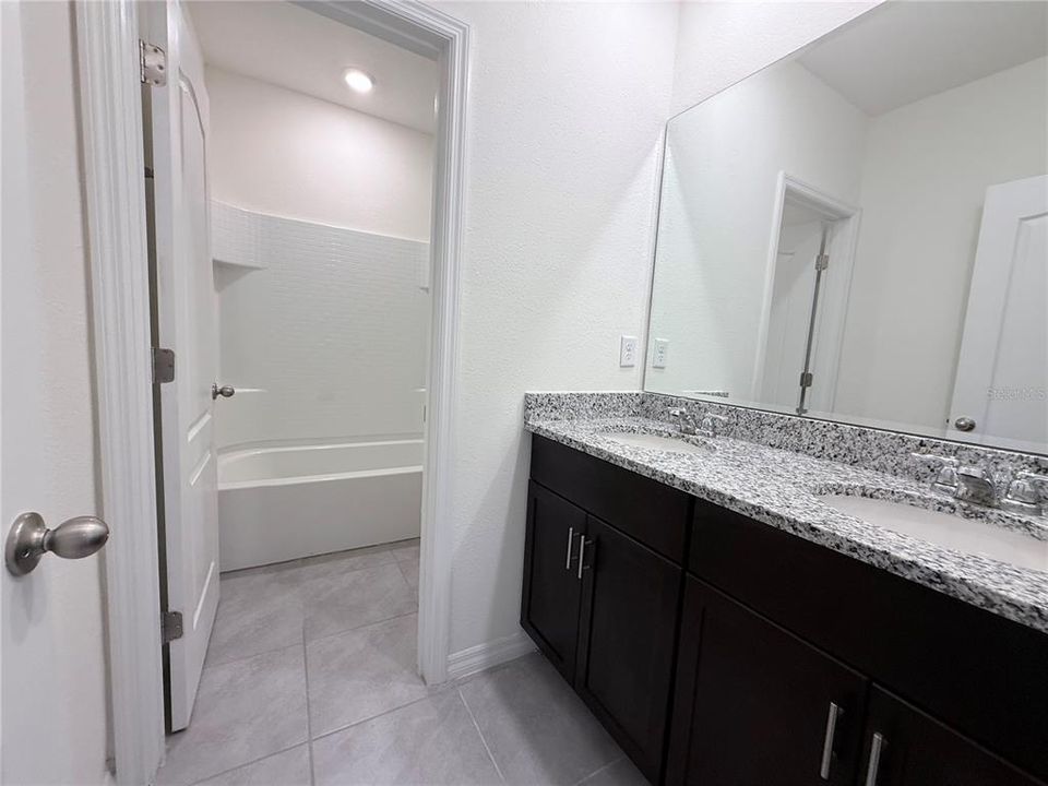 В аренду: $3,650 (7 спален, 5 ванн, 3626 Квадратных фут)
