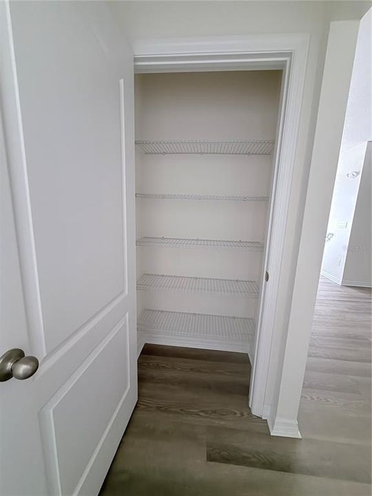 В аренду: $3,650 (7 спален, 5 ванн, 3626 Квадратных фут)