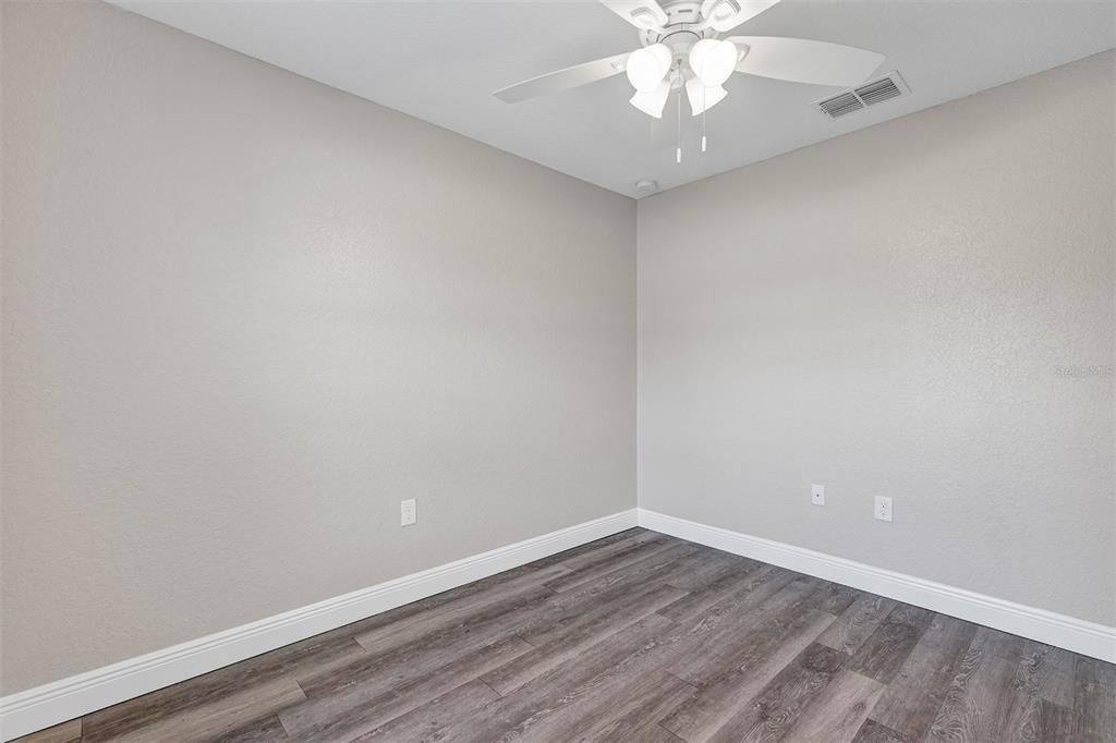 En Venta: $264,900 (3 camas, 2 baños, 1453 Pies cuadrados)