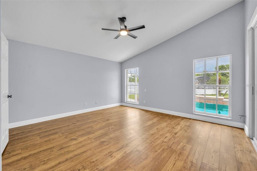 For Sale: $550,000 (4 beds, 2 baths, 2063 Square Feet)
