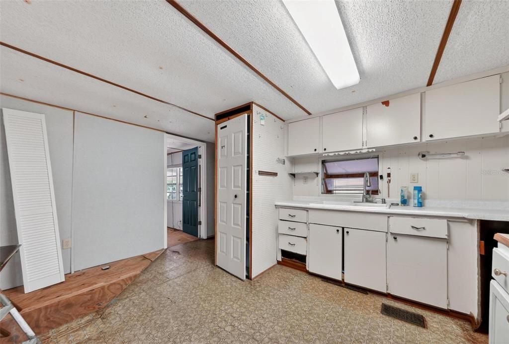 For Sale: $199,900 (0.21 acres)