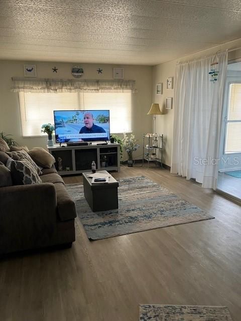 En Venta: $89,500 (2 camas, 2 baños, 624 Pies cuadrados)