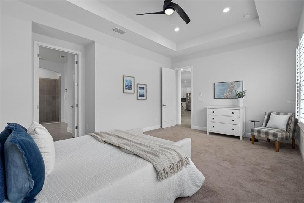 En Venta: $815,000 (4 camas, 3 baños, 3098 Pies cuadrados)