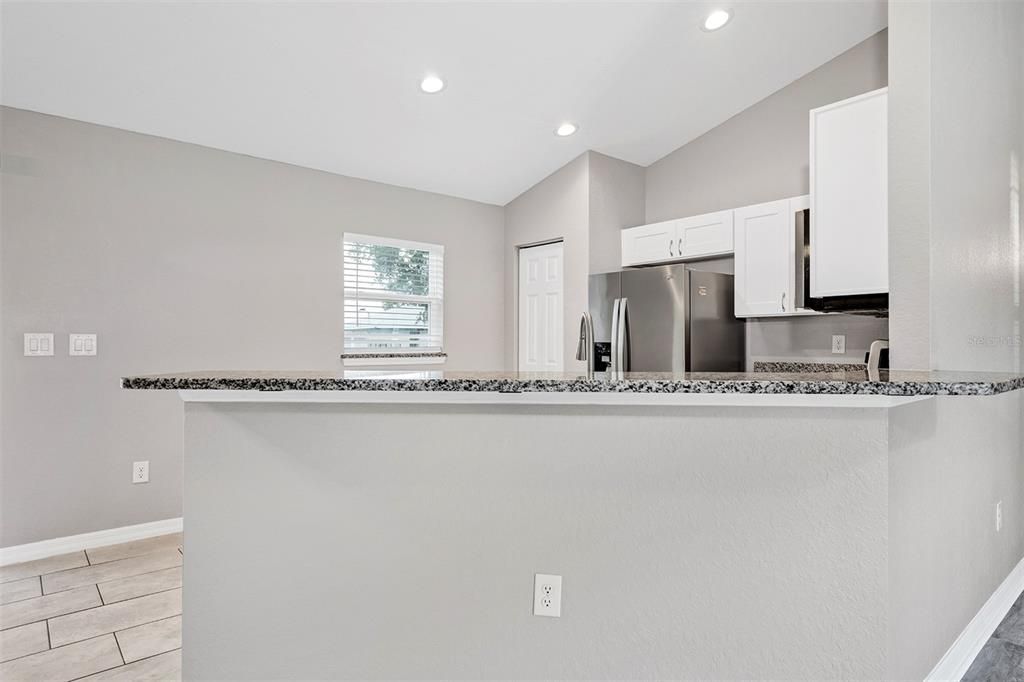 En Venta: $249,900 (3 camas, 2 baños, 1284 Pies cuadrados)