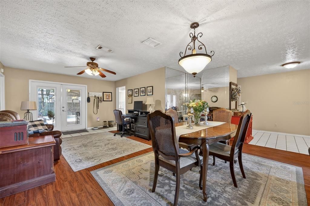 For Sale: $499,900 (4 beds, 2 baths, 2442 Square Feet)