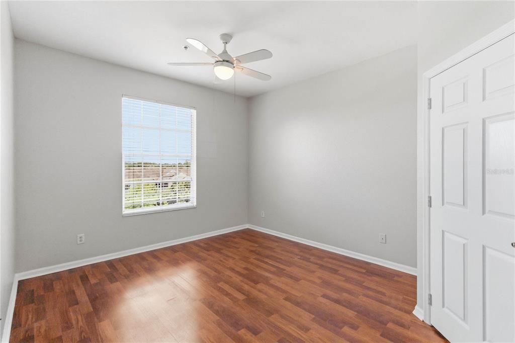 For Sale: $175,000 (2 beds, 2 baths, 1046 Square Feet)