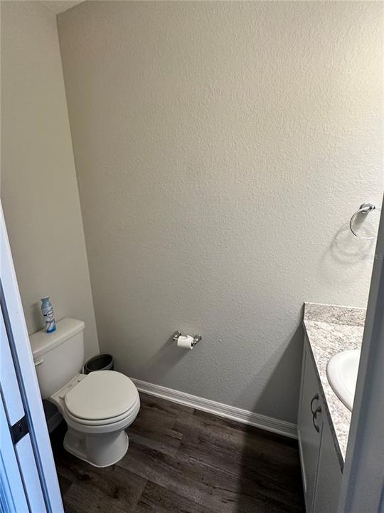 For Rent: $2,200 (4 beds, 2 baths, 2041 Square Feet)