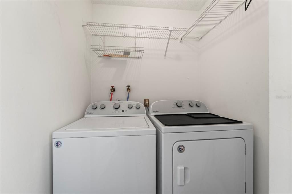 For Sale: $114,900 (0 beds, 1 baths, 565 Square Feet)