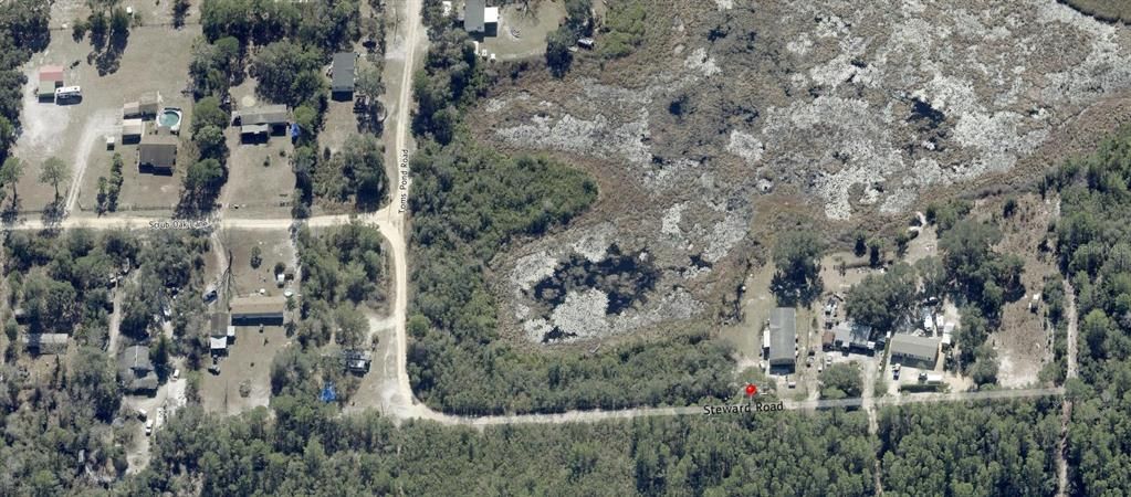 待售: $55,000 (1.29 acres)