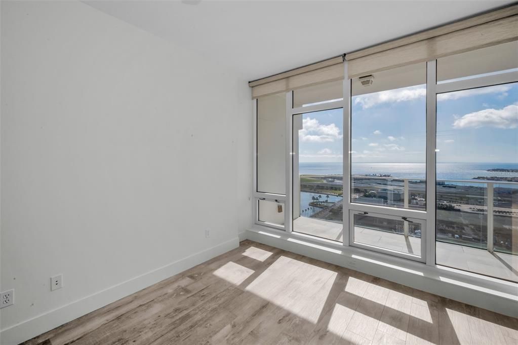 В аренду: $5,500 (2 спален, 2 ванн, 1018 Квадратных фут)