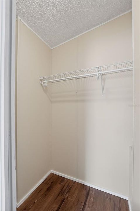 For Sale: $149,000 (2 beds, 2 baths, 1154 Square Feet)