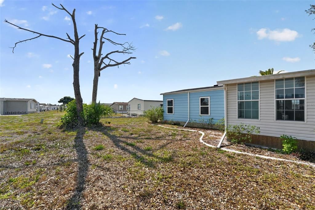 For Sale: $149,000 (2 beds, 2 baths, 1154 Square Feet)