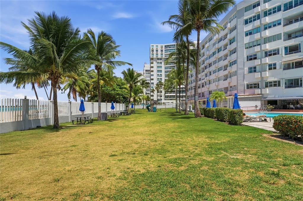 For Sale: $575,000 (2 beds, 1 baths, 0 Square Feet)