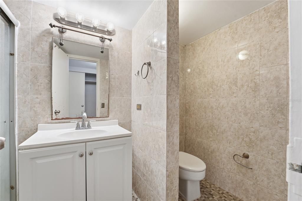 For Sale: $575,000 (2 beds, 1 baths, 0 Square Feet)