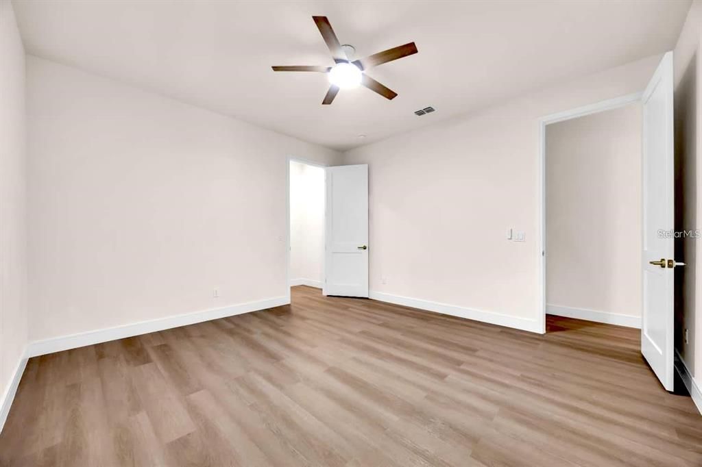 For Sale: $1,450,000 (4 beds, 4 baths, 3997 Square Feet)