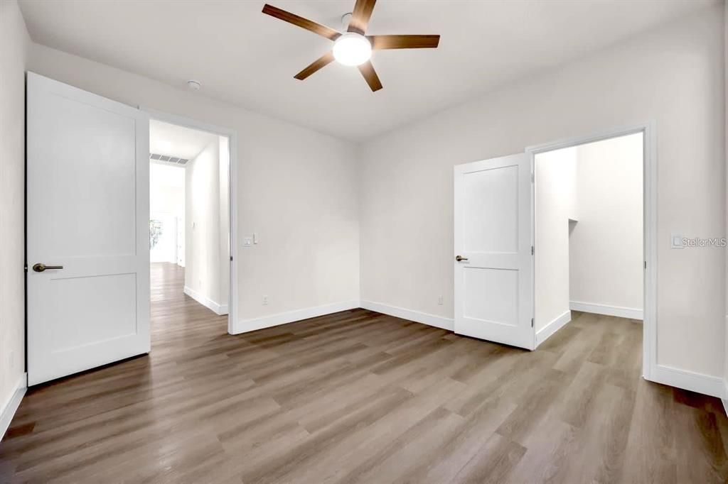 For Sale: $1,450,000 (4 beds, 4 baths, 3997 Square Feet)