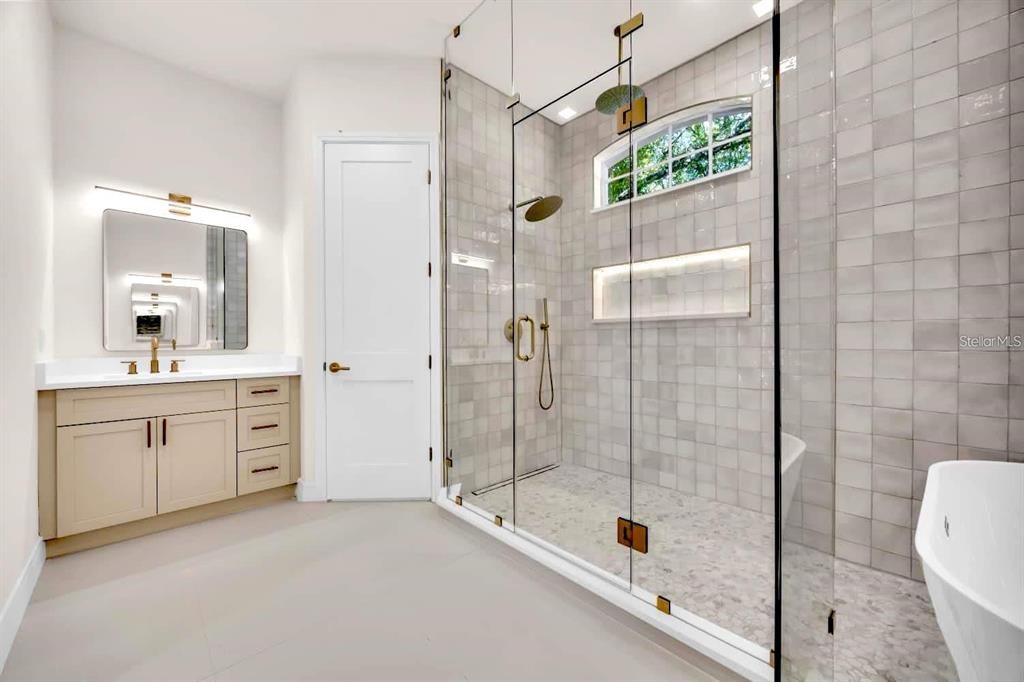 For Sale: $1,450,000 (4 beds, 4 baths, 3997 Square Feet)