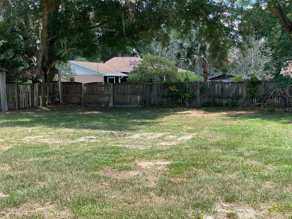 For Rent: $1,750 (3 beds, 2 baths, 1040 Square Feet)