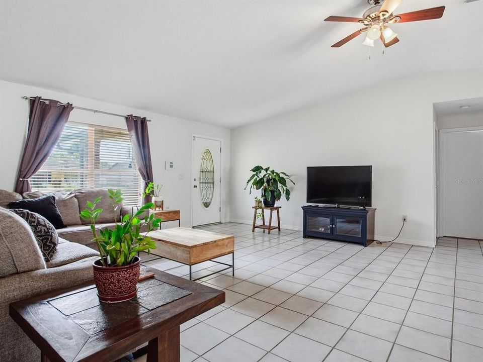 Active With Contract: $350,000 (4 beds, 2 baths, 1853 Square Feet)