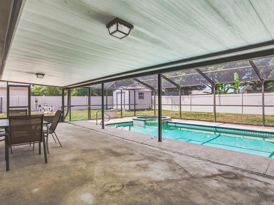Active With Contract: $350,000 (4 beds, 2 baths, 1853 Square Feet)