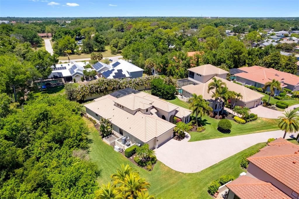 Activo con contrato: $1,150,000 (4 camas, 3 baños, 3489 Pies cuadrados)