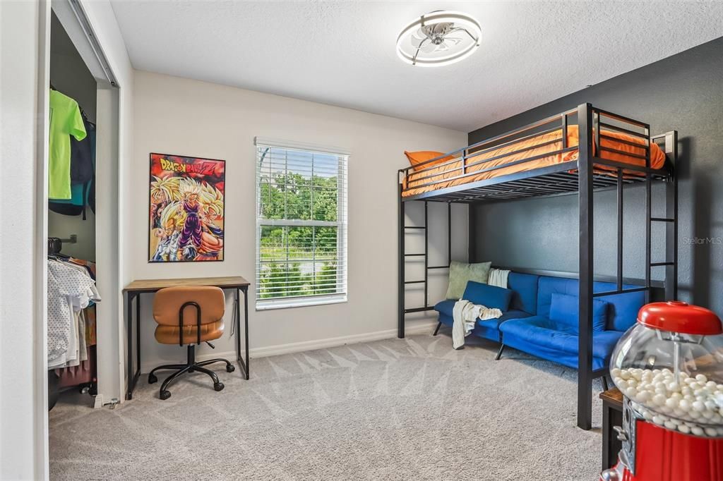 Active With Contract: $295,000 (3 beds, 2 baths, 1540 Square Feet)