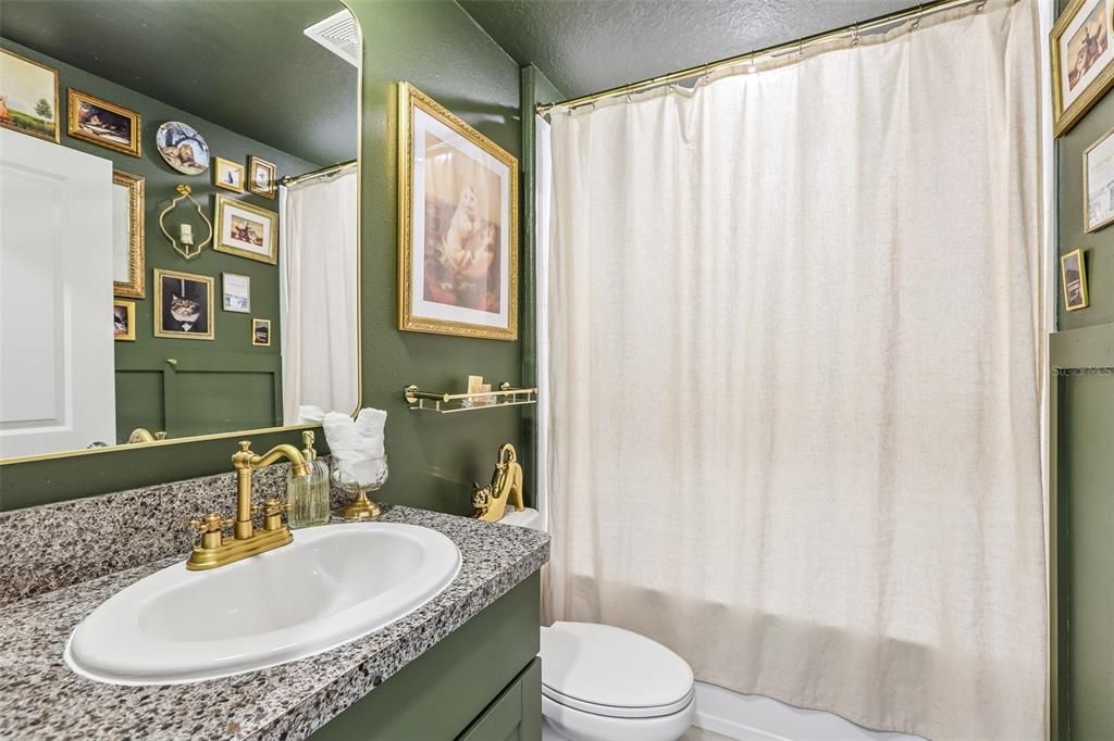 Active With Contract: $295,000 (3 beds, 2 baths, 1540 Square Feet)
