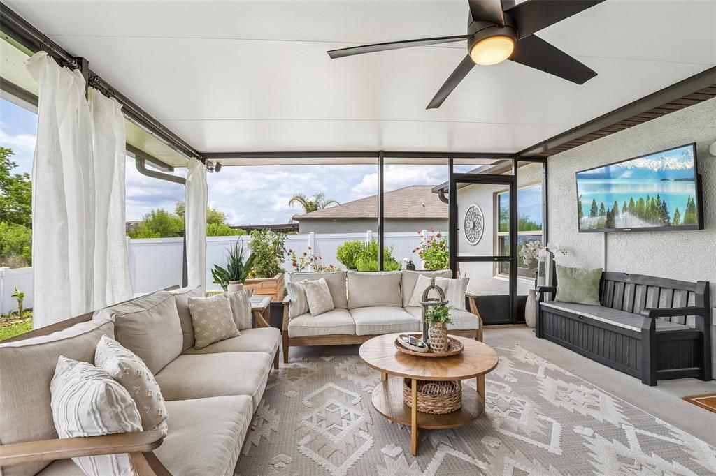 Active With Contract: $295,000 (3 beds, 2 baths, 1540 Square Feet)