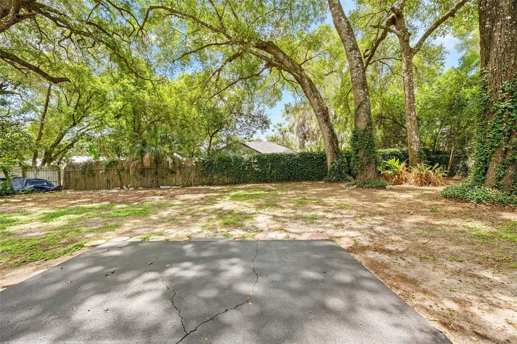 For Sale: $234,997 (3 beds, 2 baths, 1305 Square Feet)