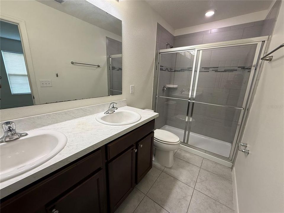 For Rent: $1,850 (3 beds, 2 baths, 1286 Square Feet)