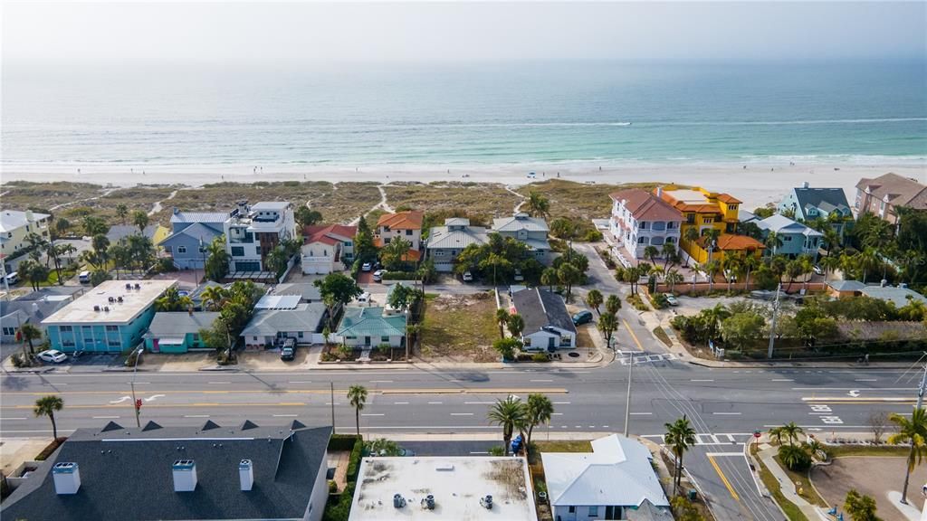 待售: $1,189,000 (0.11 acres)