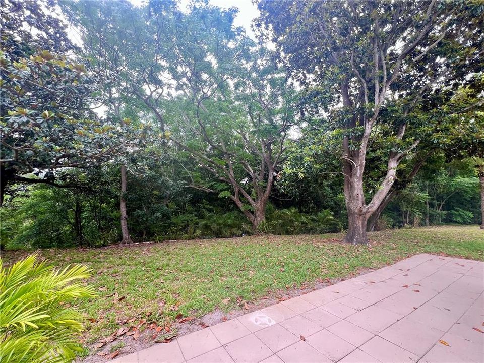 En Venta: $164,900 (2 camas, 2 baños, 886 Pies cuadrados)