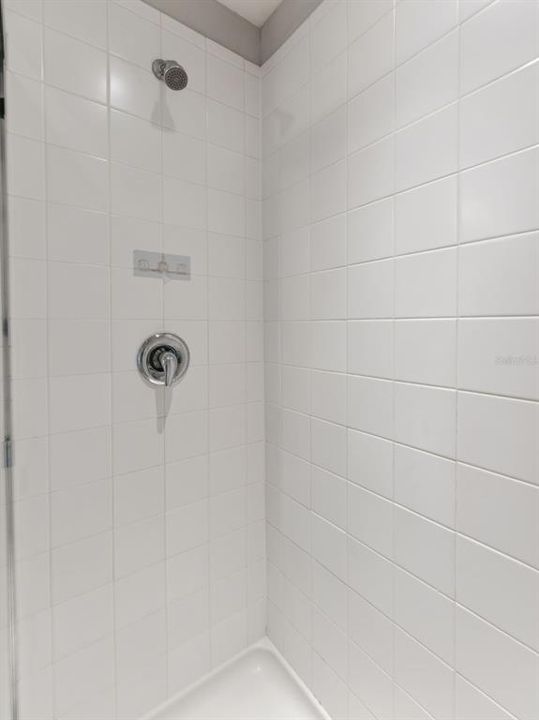 En Venta: $284,000 (3 camas, 2 baños, 1400 Pies cuadrados)