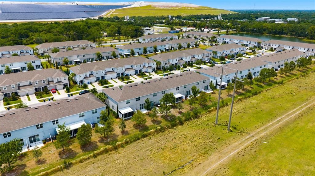En Venta: $284,000 (3 camas, 2 baños, 1400 Pies cuadrados)