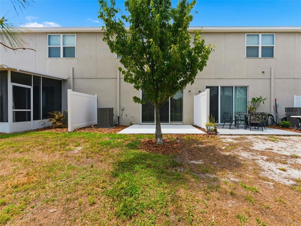 En Venta: $284,000 (3 camas, 2 baños, 1400 Pies cuadrados)