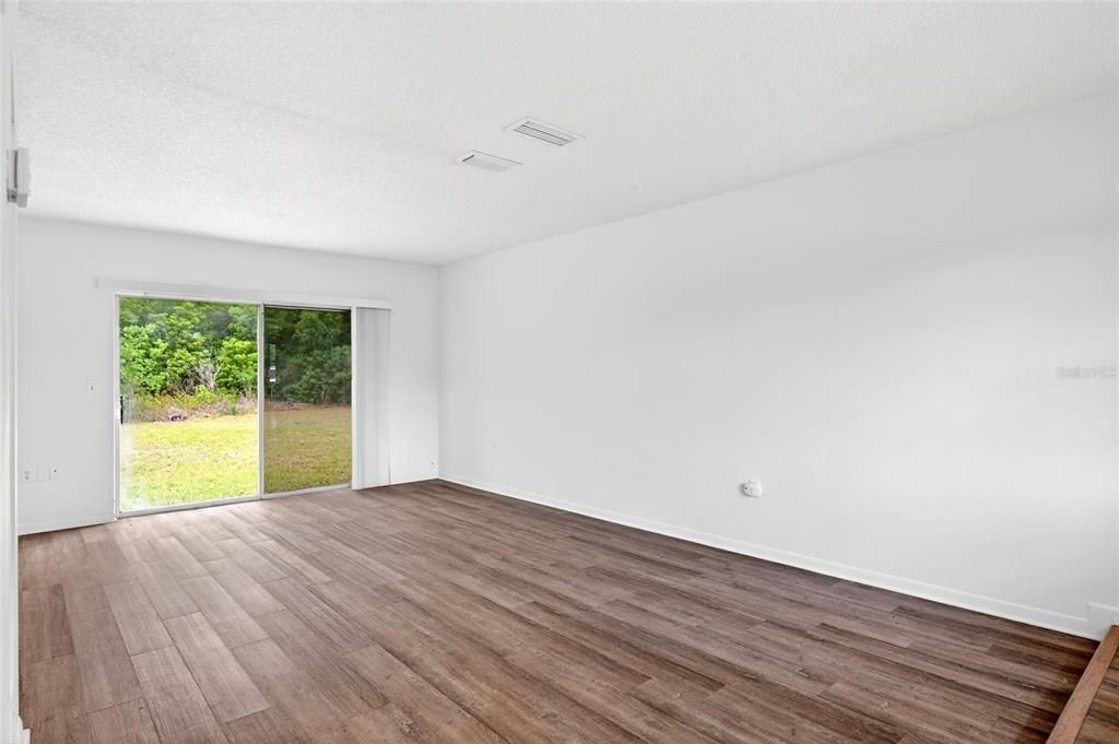 En Venta: $189,000 (3 camas, 2 baños, 1121 Pies cuadrados)
