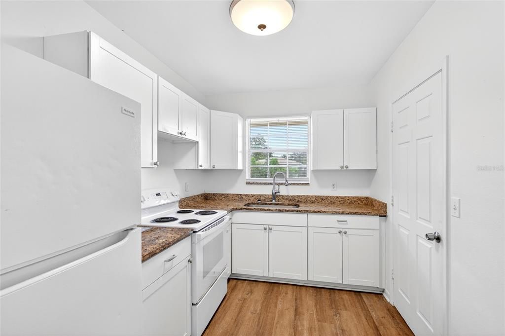En Venta: $189,000 (3 camas, 2 baños, 1121 Pies cuadrados)