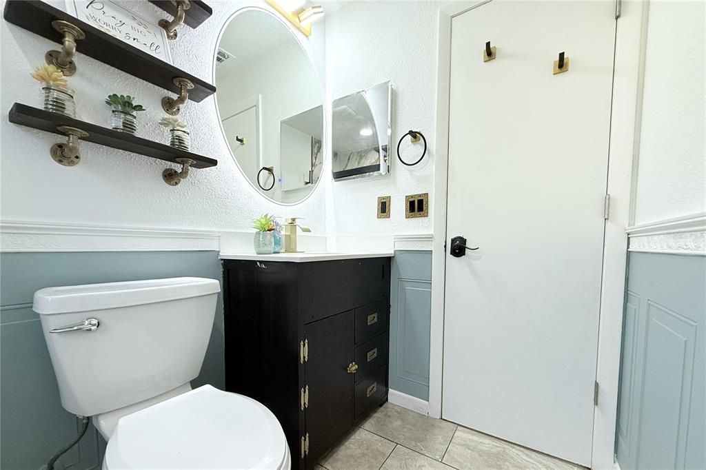 Active With Contract: $350,000 (3 beds, 2 baths, 1244 Square Feet)