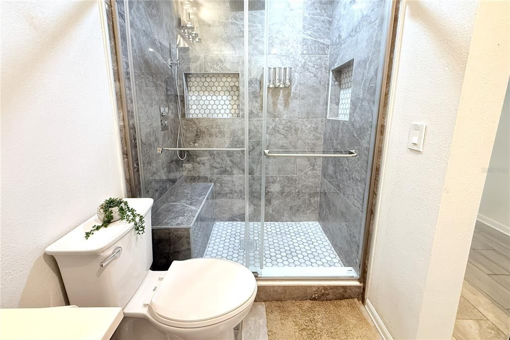 Active With Contract: $350,000 (3 beds, 2 baths, 1244 Square Feet)