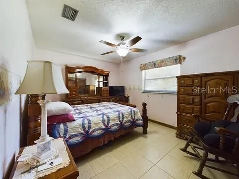 На продажу: $359,000 (3 спален, 2 ванн, 1634 Квадратных фут)