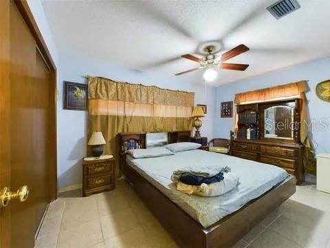 На продажу: $359,000 (3 спален, 2 ванн, 1634 Квадратных фут)