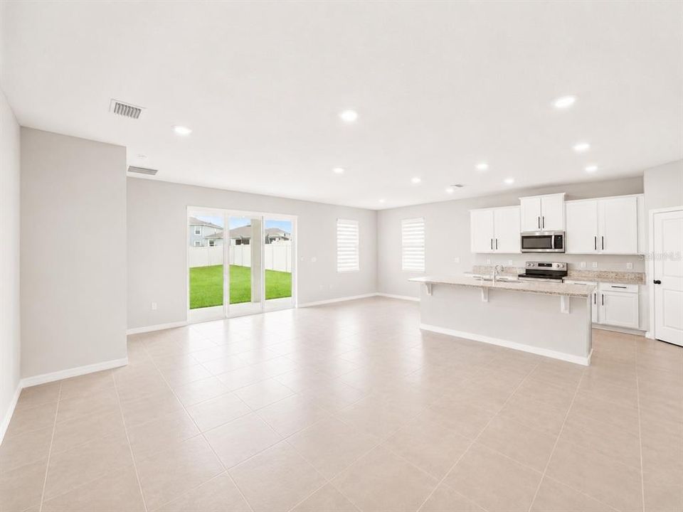 For Rent: $3,200 (4 beds, 2 baths, 2045 Square Feet)