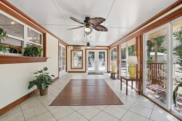 En Venta: $624,900 (3 camas, 2 baños, 1918 Pies cuadrados)