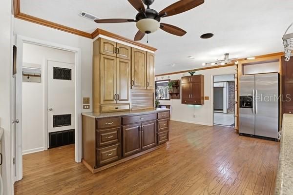 En Venta: $624,900 (3 camas, 2 baños, 1918 Pies cuadrados)