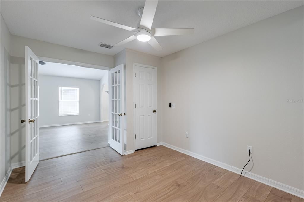 For Sale: $329,000 (3 beds, 2 baths, 1350 Square Feet)