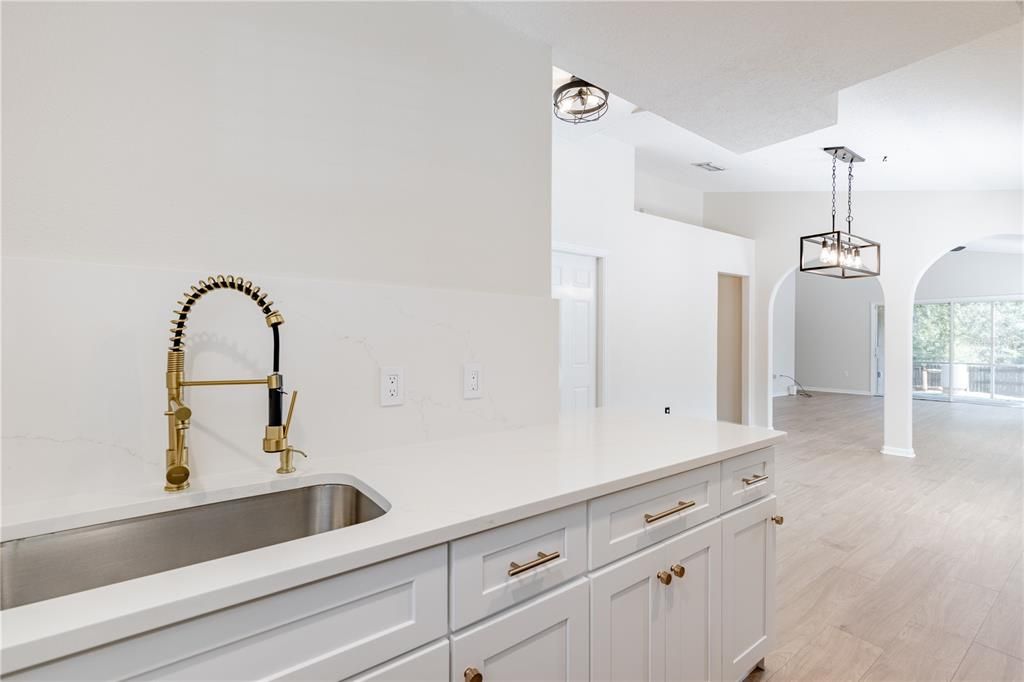For Sale: $329,000 (3 beds, 2 baths, 1350 Square Feet)