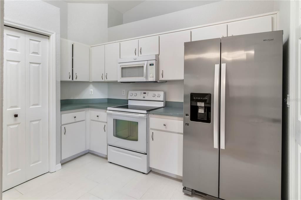 En Venta: $254,000 (3 camas, 2 baños, 1435 Pies cuadrados)