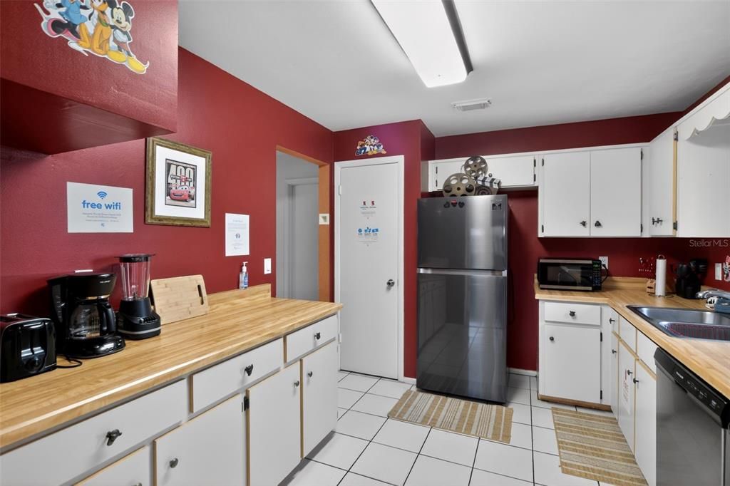 En Venta: $320,000 (2 camas, 2 baños, 1417 Pies cuadrados)